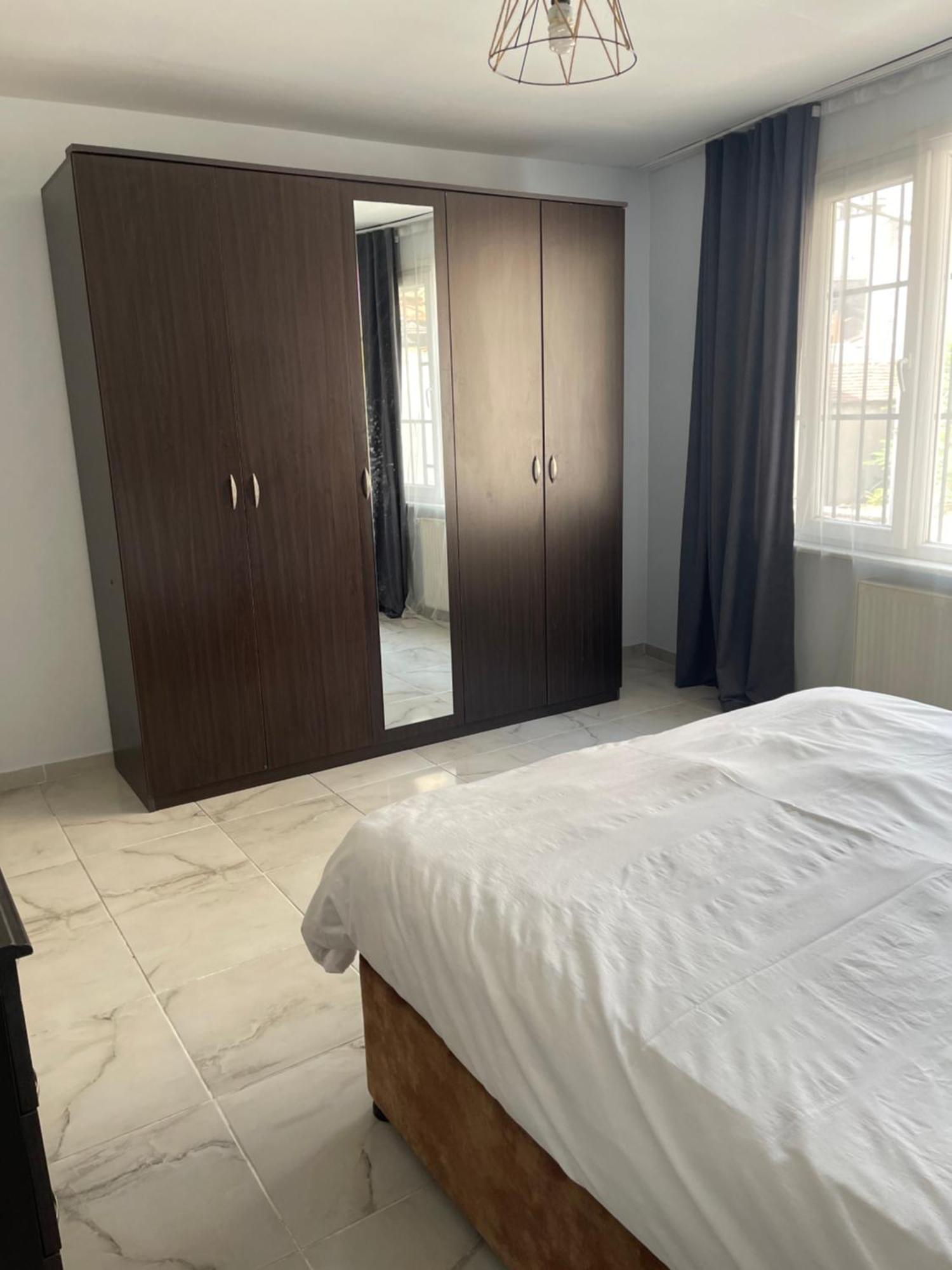 Grand Apart Taksim Aparthotel Истанбул Екстериор снимка